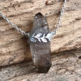Chamonix Crystal in Laurel Leaves