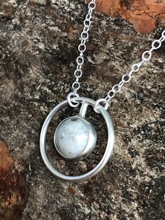 Chamonix Granite Circle Necklace - Image 3