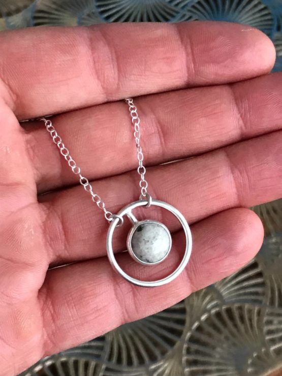 Chamonix Granite Circle Necklace - Image 4