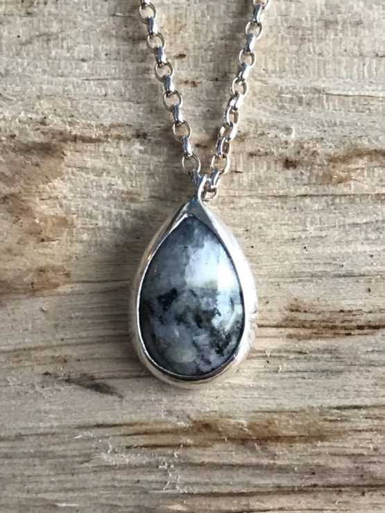 Chamonix Granite Teardrop Necklace - Image 2