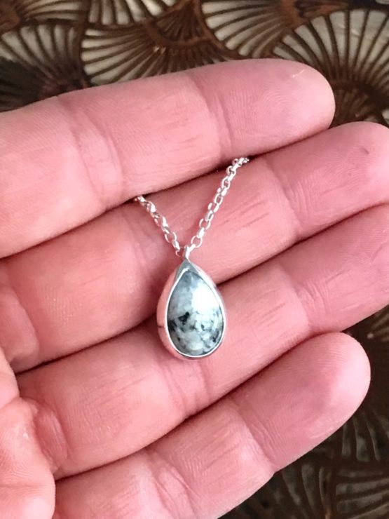 Chamonix Granite Teardrop Necklace - Image 3